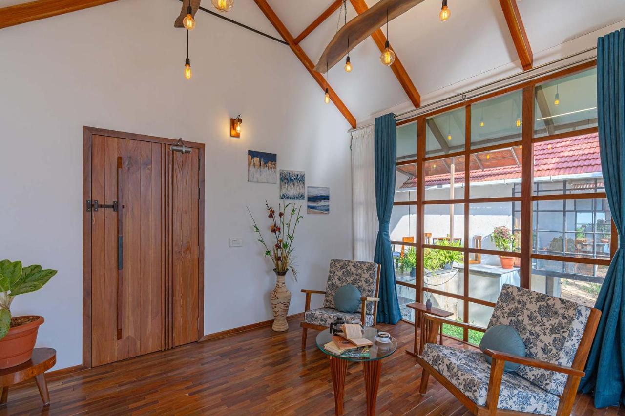 Stayvista At Cicada Chikmagalur 2Bhk Breakfast Included With Amazing View ภายนอก รูปภาพ